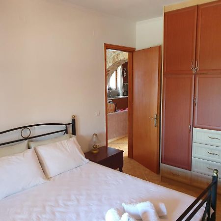 Nireas : Stone Villa Orthoniai Экстерьер фото